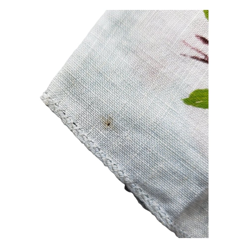 Vtg Ladies Handkerchief /Hankies Light Blue Linen with hand painted Pink Roses - Picture 6 of 7